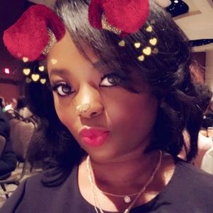 Meet your Posher, Lasteshia